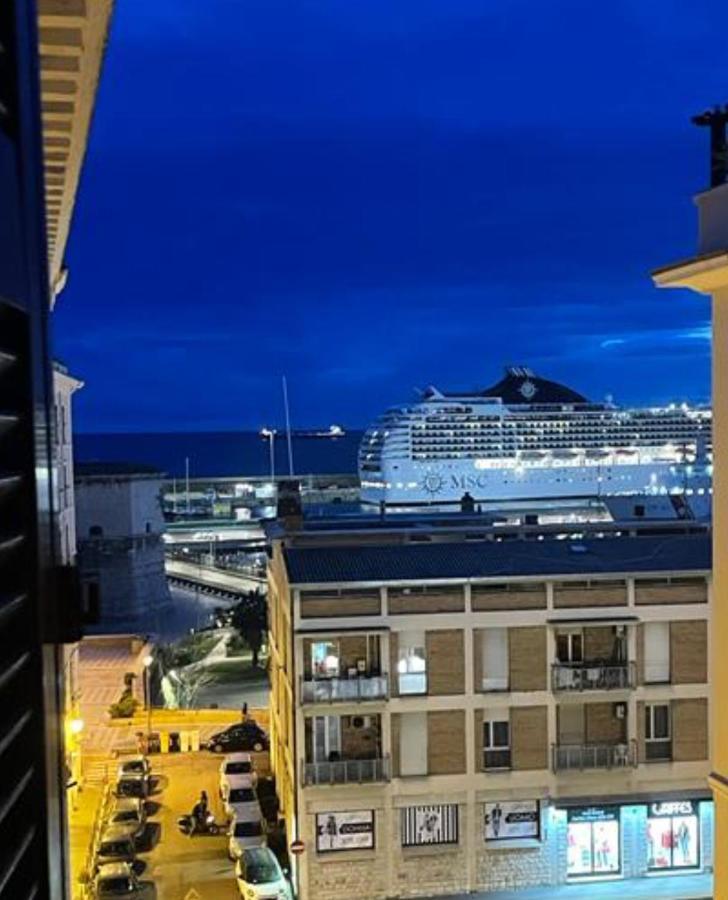 Appartamenti Doria Civitavecchia Exteriör bild